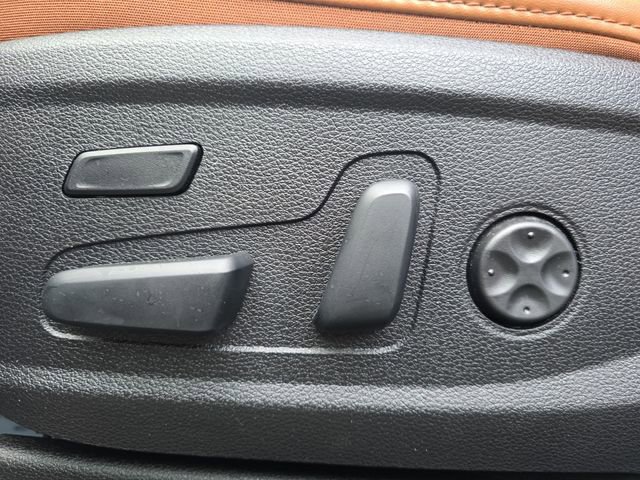 Used 2024 Kia Telluride AWD image 45