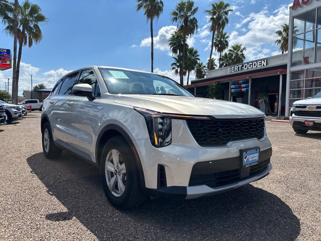 Used 2026 Kia Sorento LX