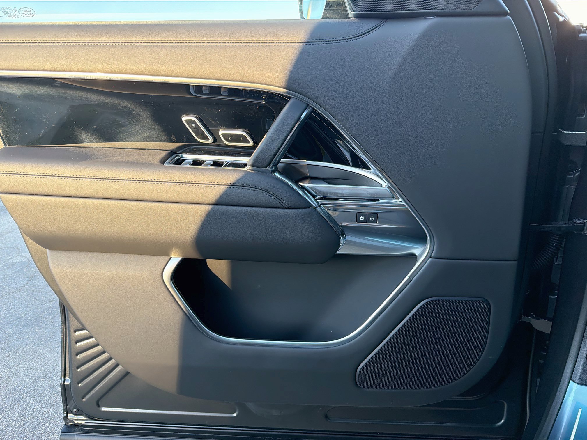 New 2027 Land Rover Range Rover SE AWD/4WD image 23