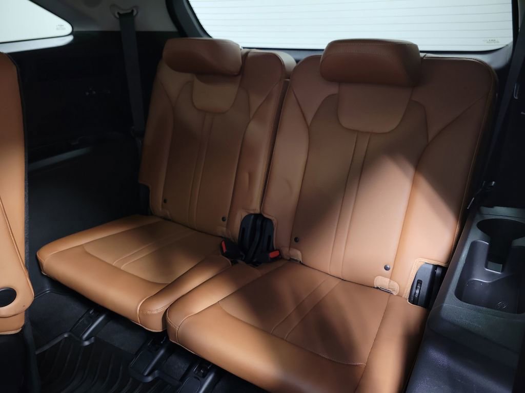 Used 2023 Kia Sorento SX Prestige image 25