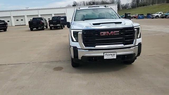 New 2026 GMC Sierra 2500 Pro w/ Convenience Package AWD/4WD image 3