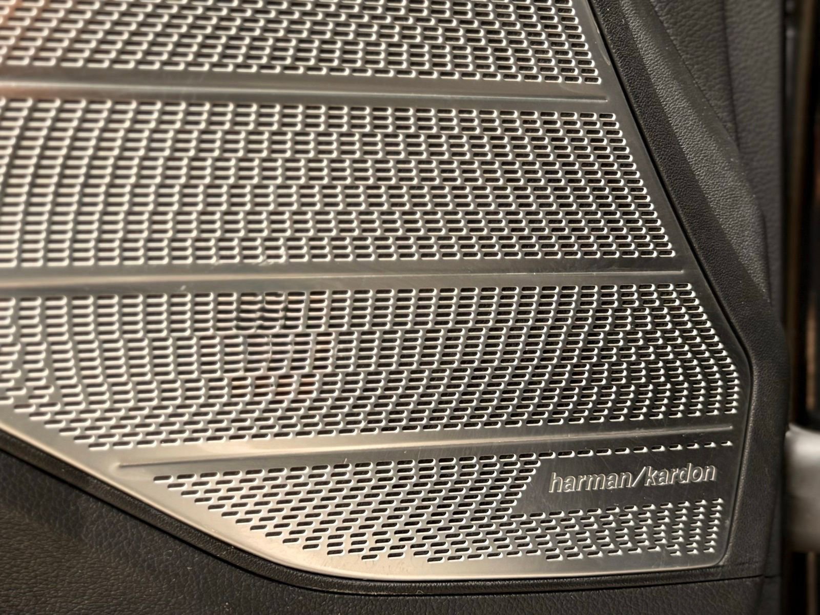 Used 2024 Hyundai Palisade Calligraphy image 41