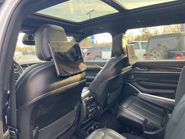 Used 2023 Jeep Grand Cherokee L Overland w/ Rear Seat Video Group I image 19