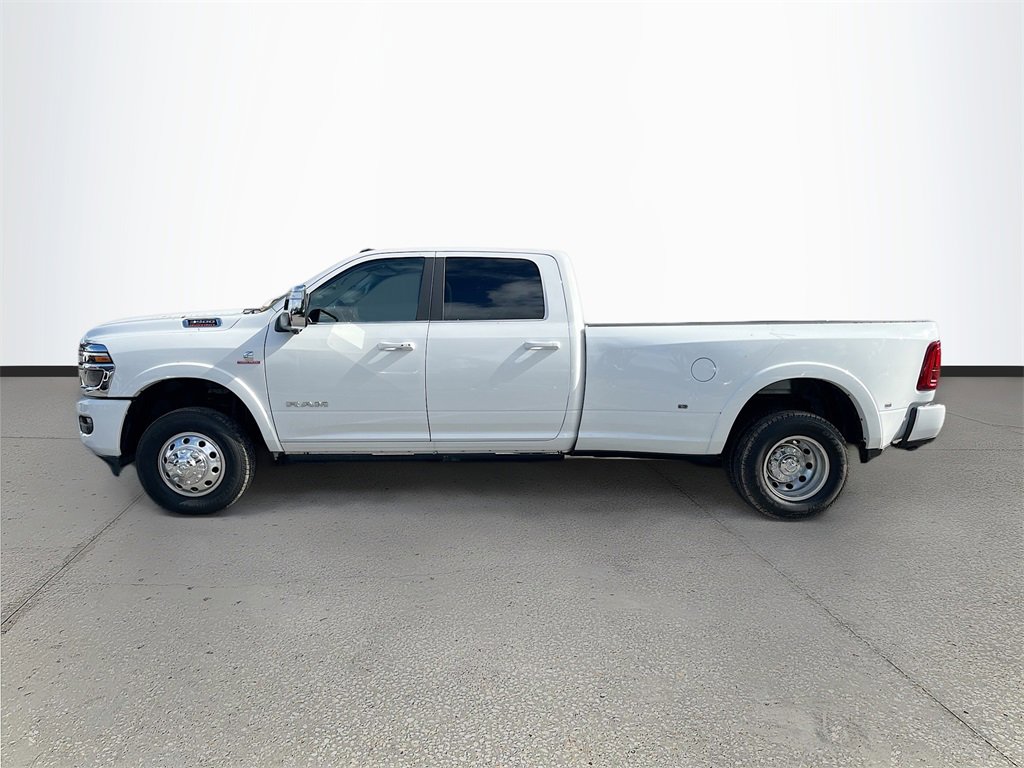 New 2026 RAM 3500 Limited image 4