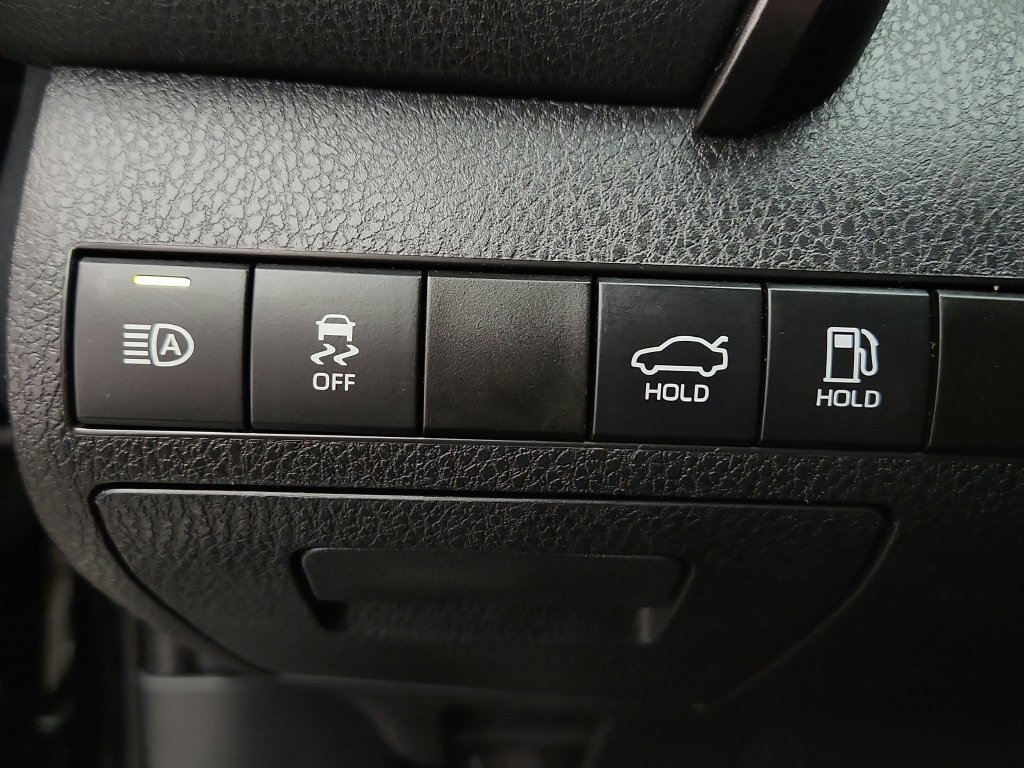 Used 2021 Toyota Camry XSE FWD image 23