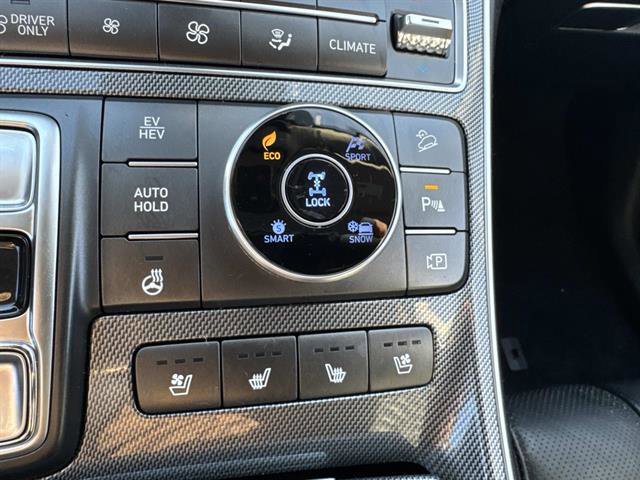 Used 2023 Hyundai Santa Fe Limited image 20