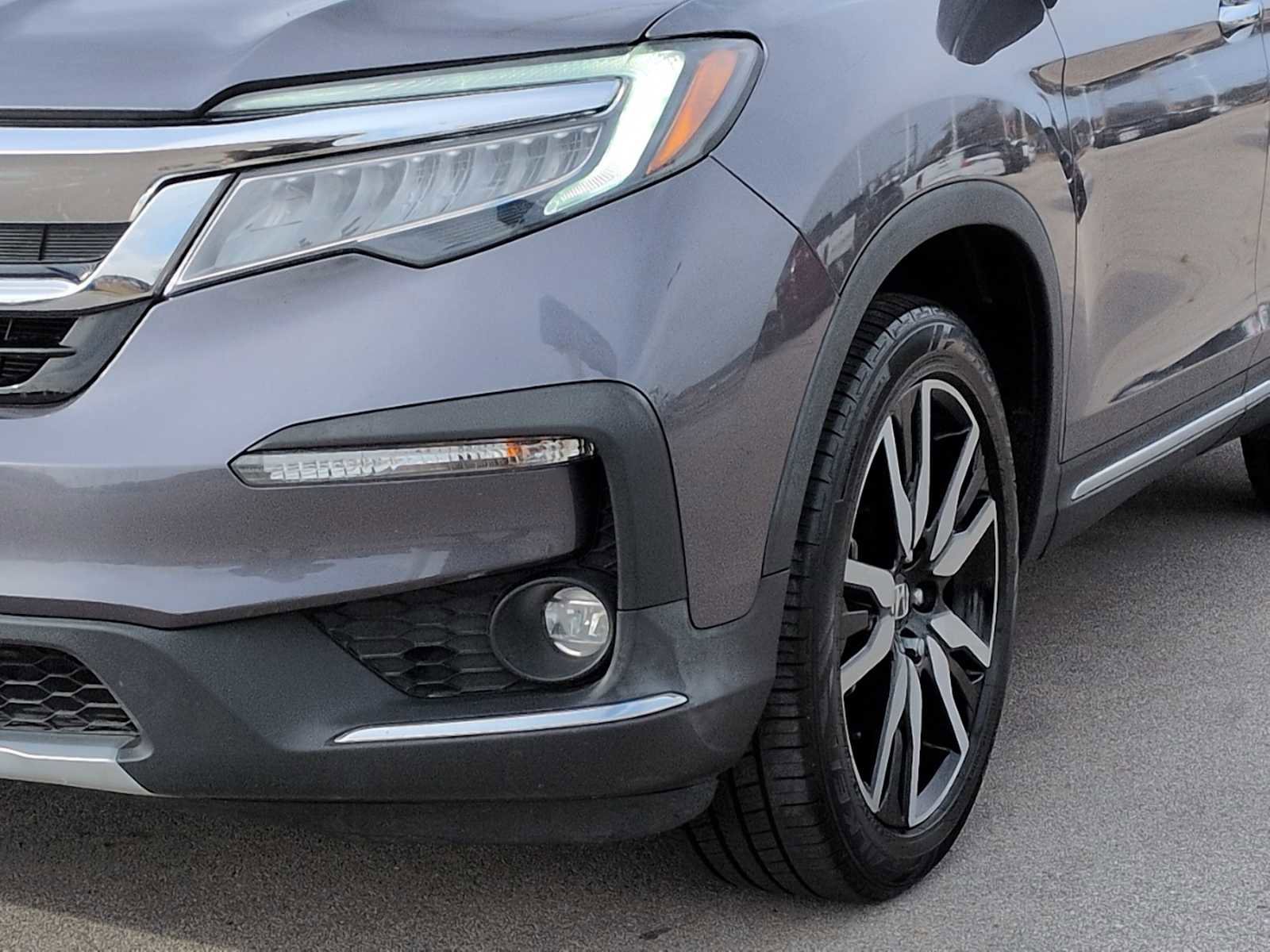 Used 2021 Honda Pilot Touring image 10