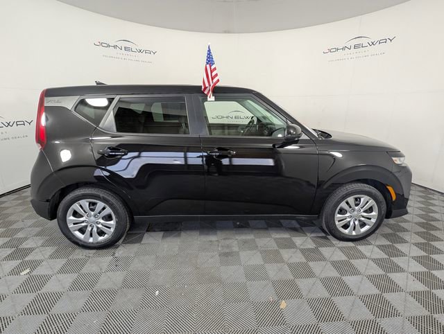 Used 2020 Kia Soul LX image 6