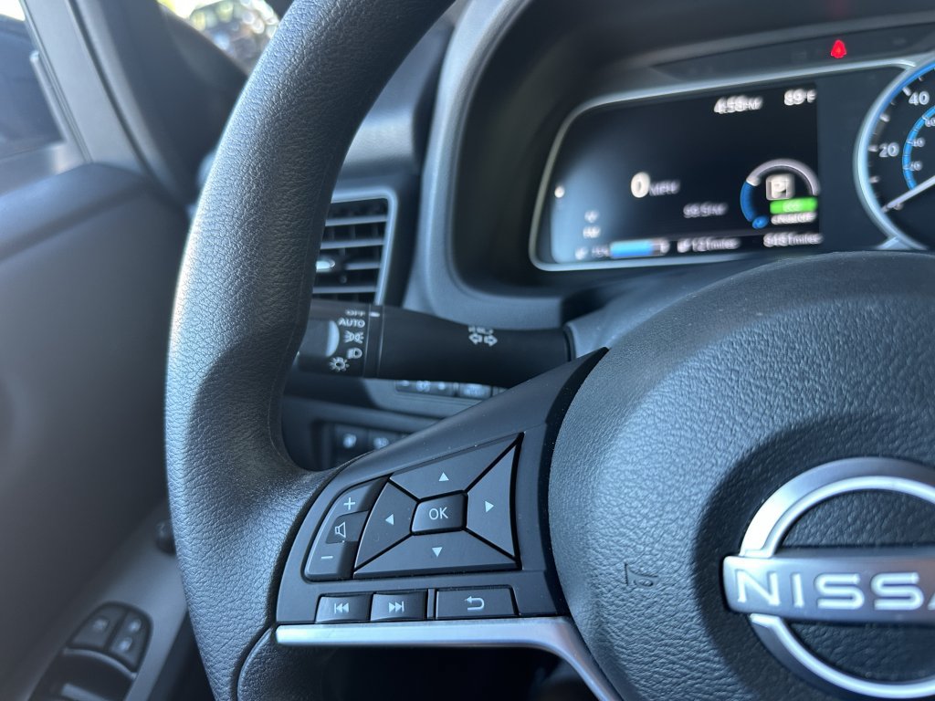 Used 2025 Nissan Leaf S FWD image 16