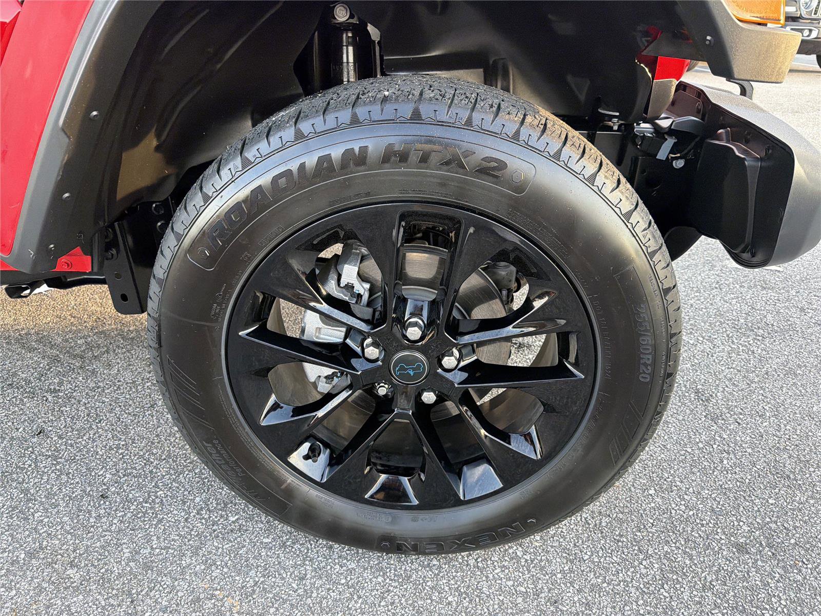 Used 2025 Jeep Wrangler Sahara w/ Safety Group image 12