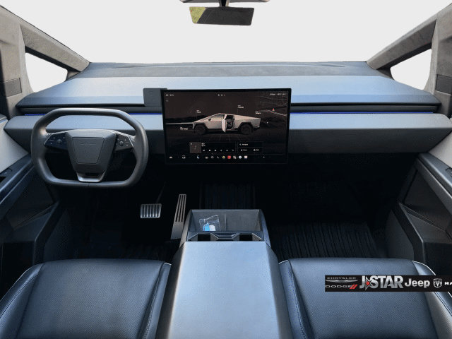 Used 2024 Tesla Cybertruck AWD Crew Cab image 10