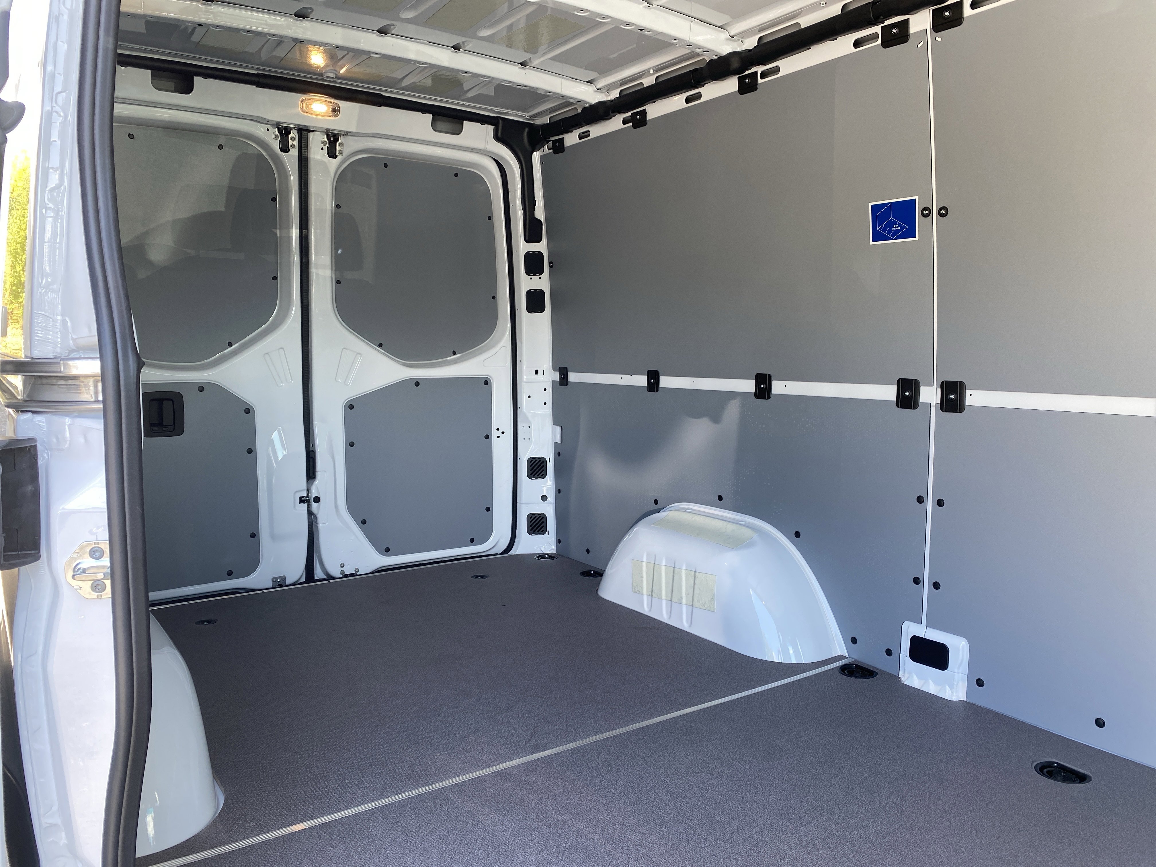 New 2025 Mercedes-Benz Sprinter 2500 image 23