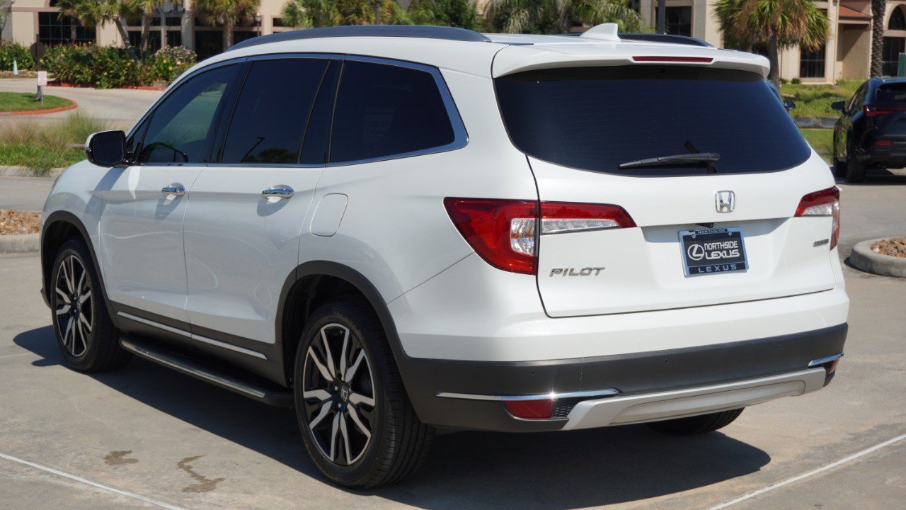 Used 2022 Honda Pilot Touring image 8