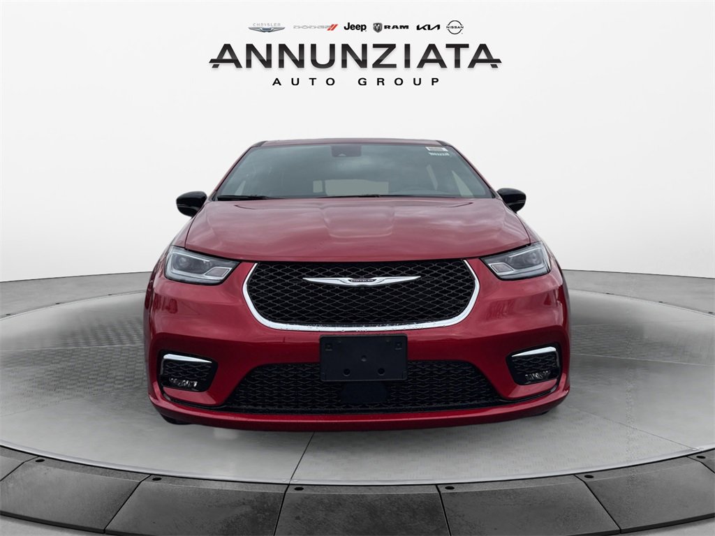 New 2026 Chrysler Pacifica Select image 8