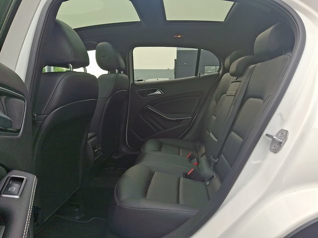 Used 2020 Mercedes-Benz GLA 250 4MATIC image 11