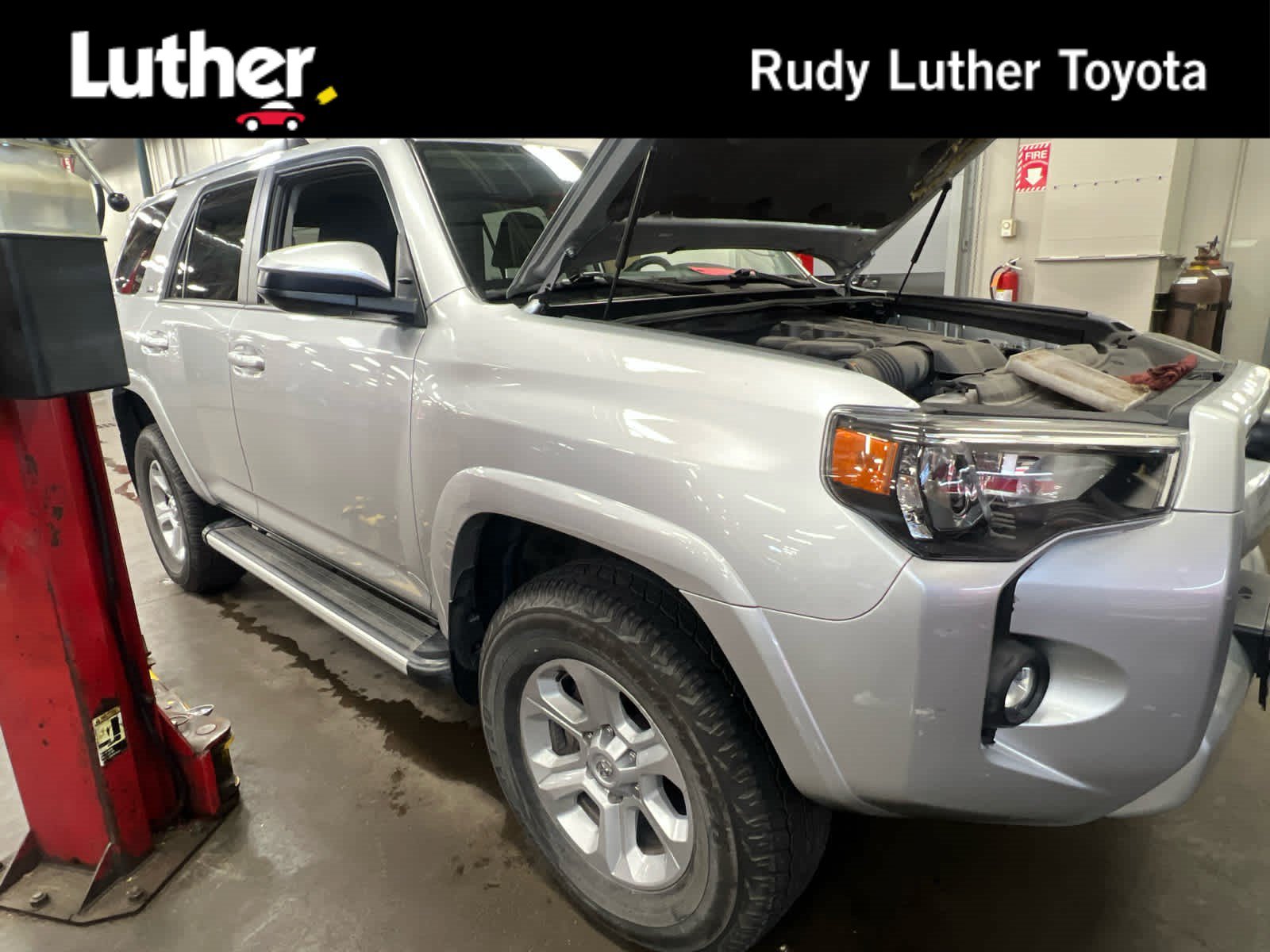 Used 2023 Toyota 4Runner SR5 AWD/4WD image 1