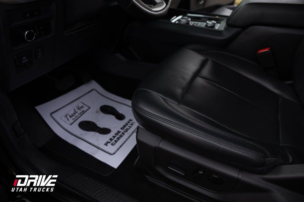 Used 2024 Ford Expedition Max XLT image 24