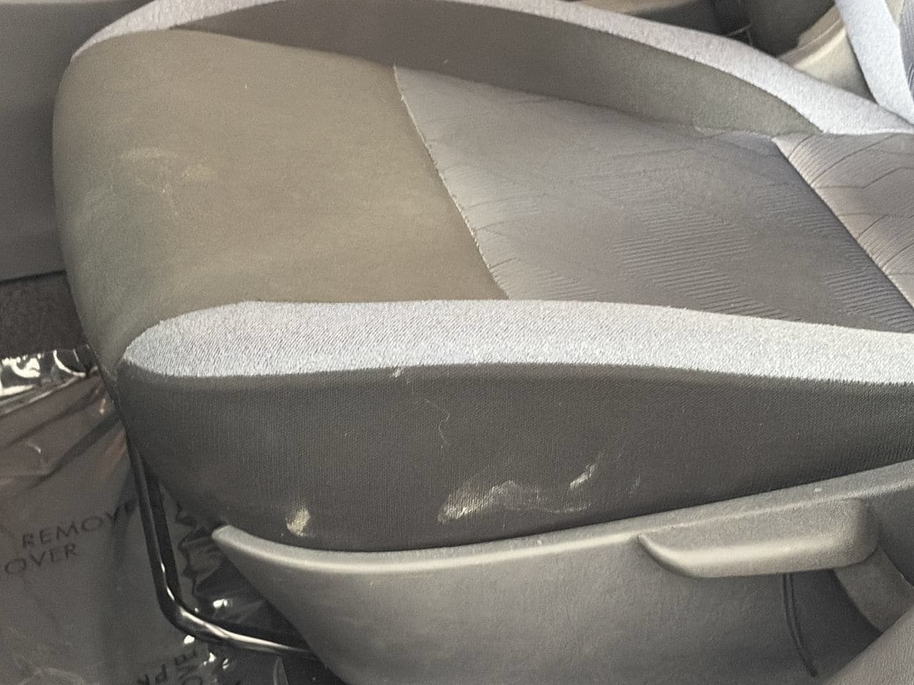 Used 2025 Nissan Versa SV FWD image 18