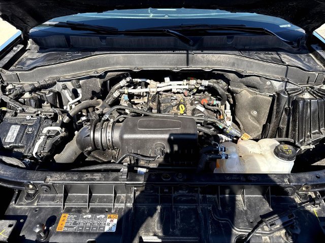 Certified 2023 Ford Explorer XLT w/ Equipment Group 202A AWD/4WD image 34