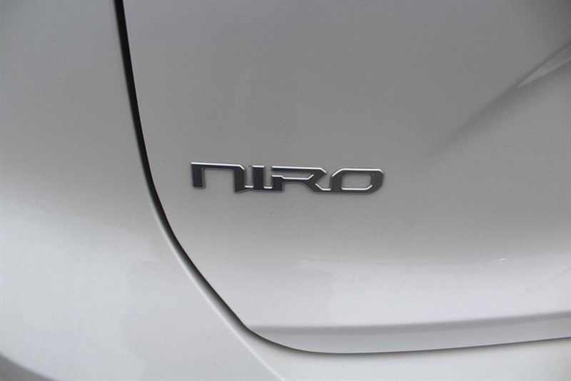 Used 2023 Kia Niro Wind FWD image 28