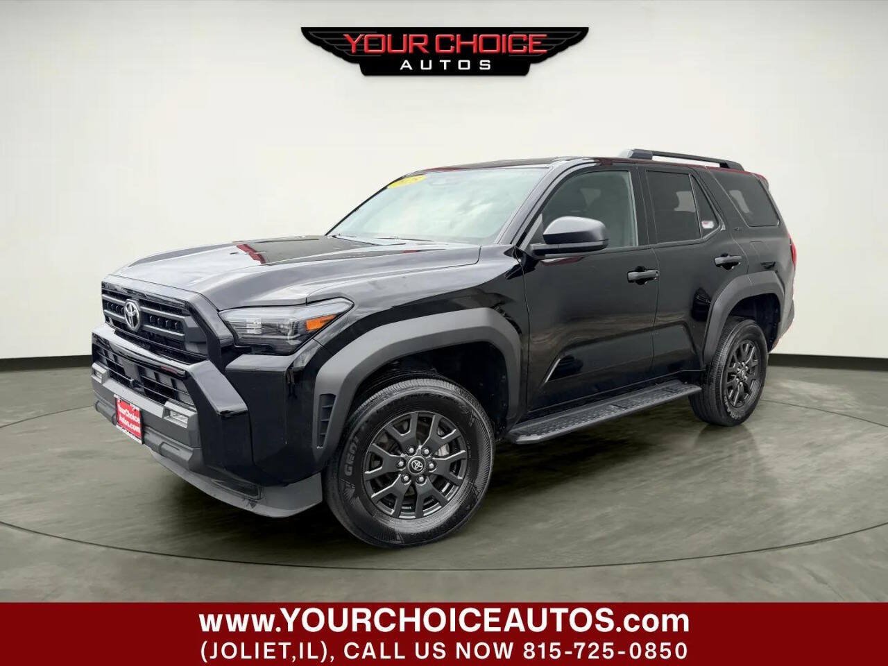 Used 2025 Toyota 4Runner SR5 AWD/4WD image 1