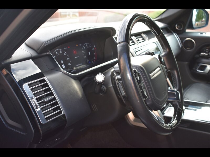 Used 2020 Land Rover Range Rover HSE AWD/4WD image 15