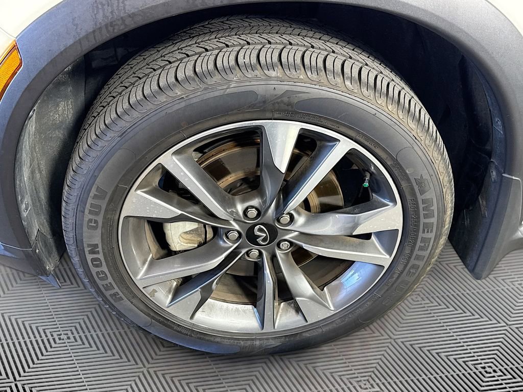 Used 2023 INFINITI QX60 Luxe w/ Cargo Package image 33