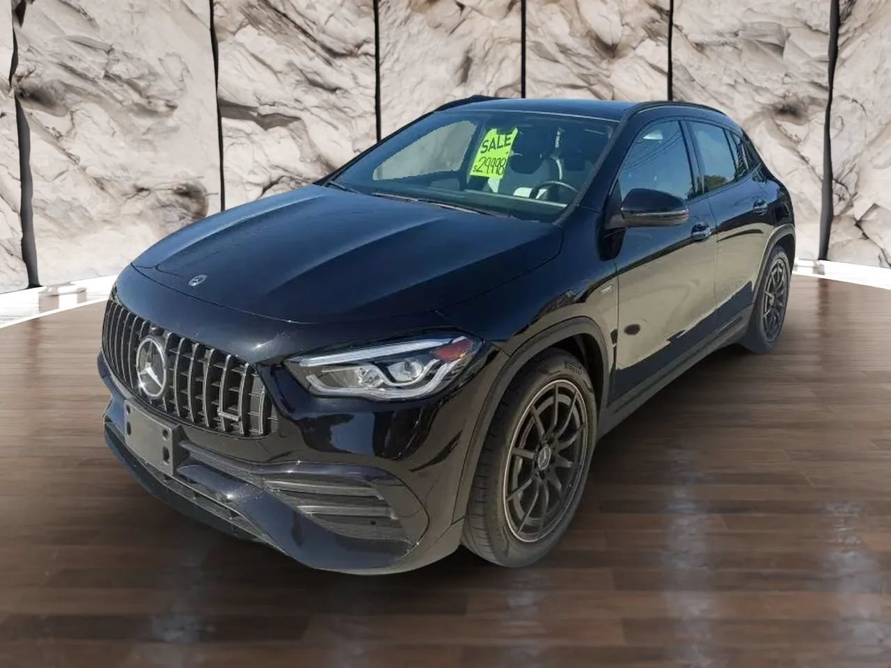 Used 2021 Mercedes-Benz GLA 35 AMG 4MATIC image 3