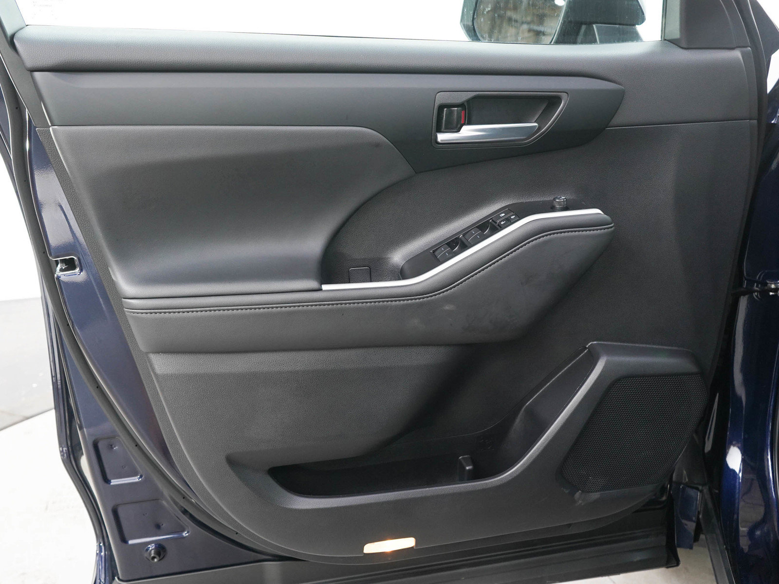 Used 2026 Toyota Highlander XLE AWD/4WD image 22