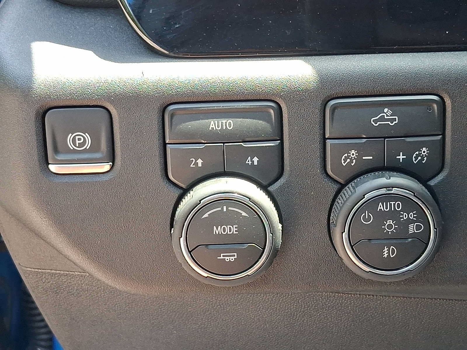 Used 2026 Chevrolet Silverado 1500 RST AWD/4WD image 25