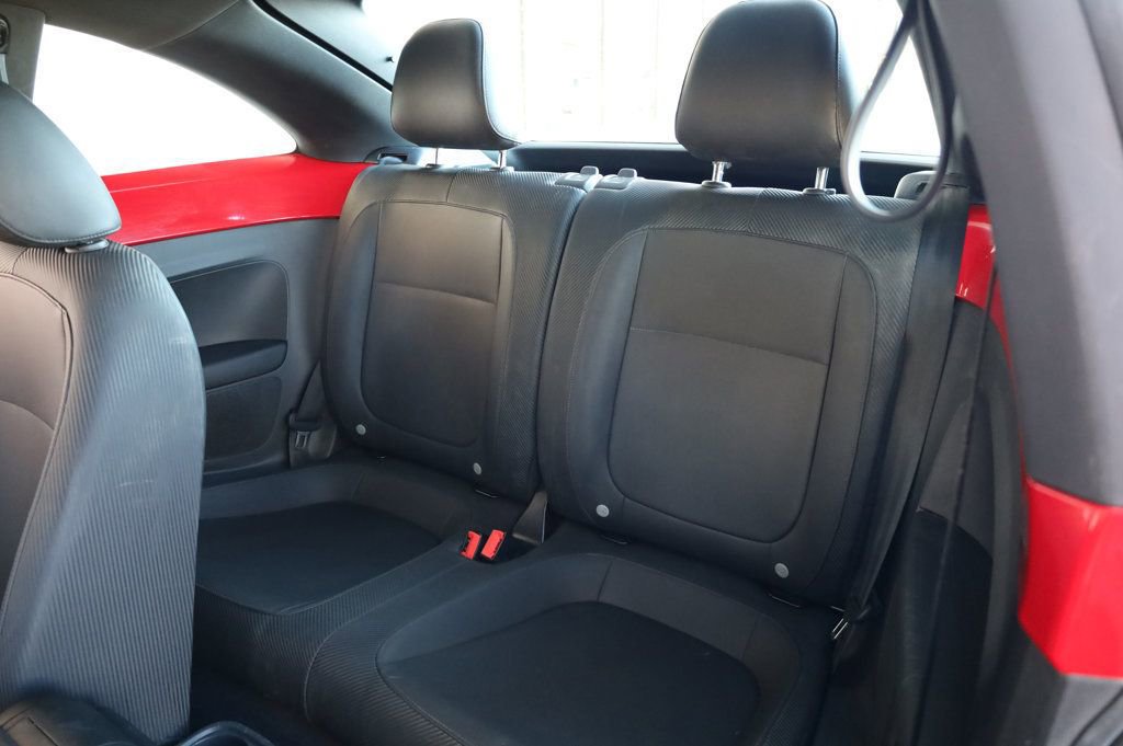 Used 2014 Volkswagen Beetle 1.8T image 17