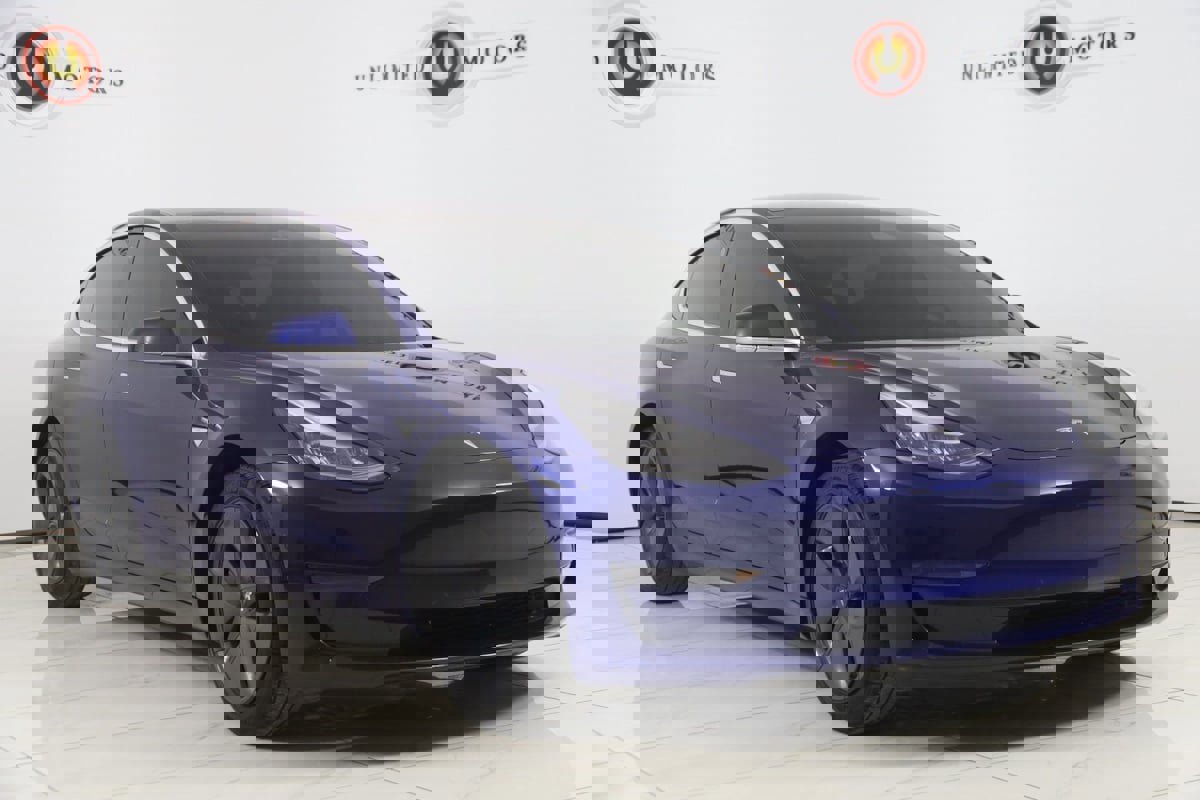 Used 2020 Tesla Model 3 Standard Range image 22