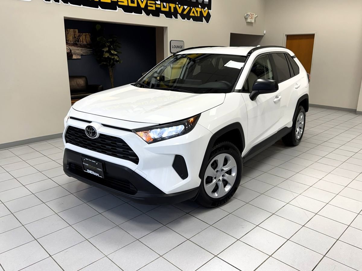 Used 2019 Toyota RAV4 LE w/ All Weather Liner Package AWD/4WD image 51