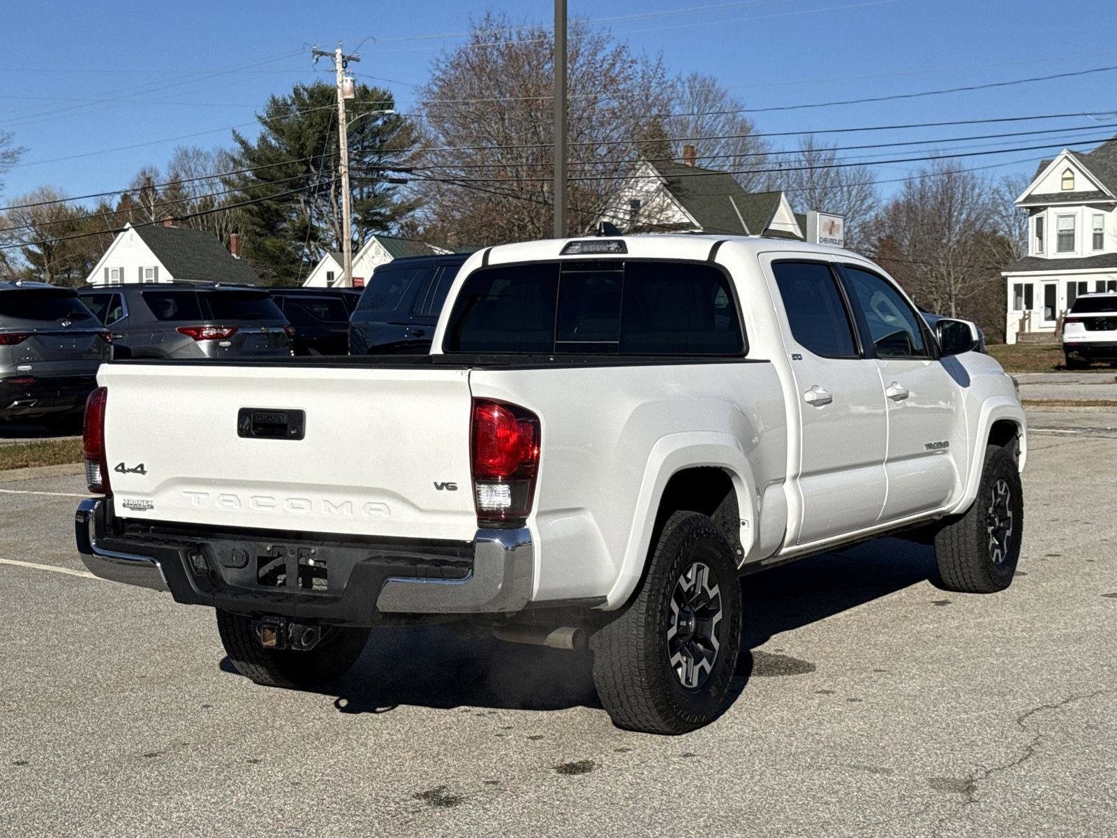 Used 2022 Toyota Tacoma SR5 image 8
