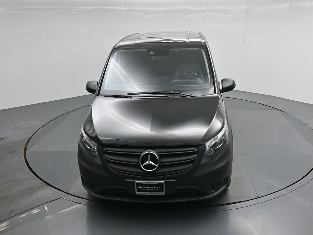 Used 2023 Mercedes-Benz Metris Passenger image 34