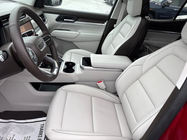 Used 2026 GMC Terrain Denali image 9