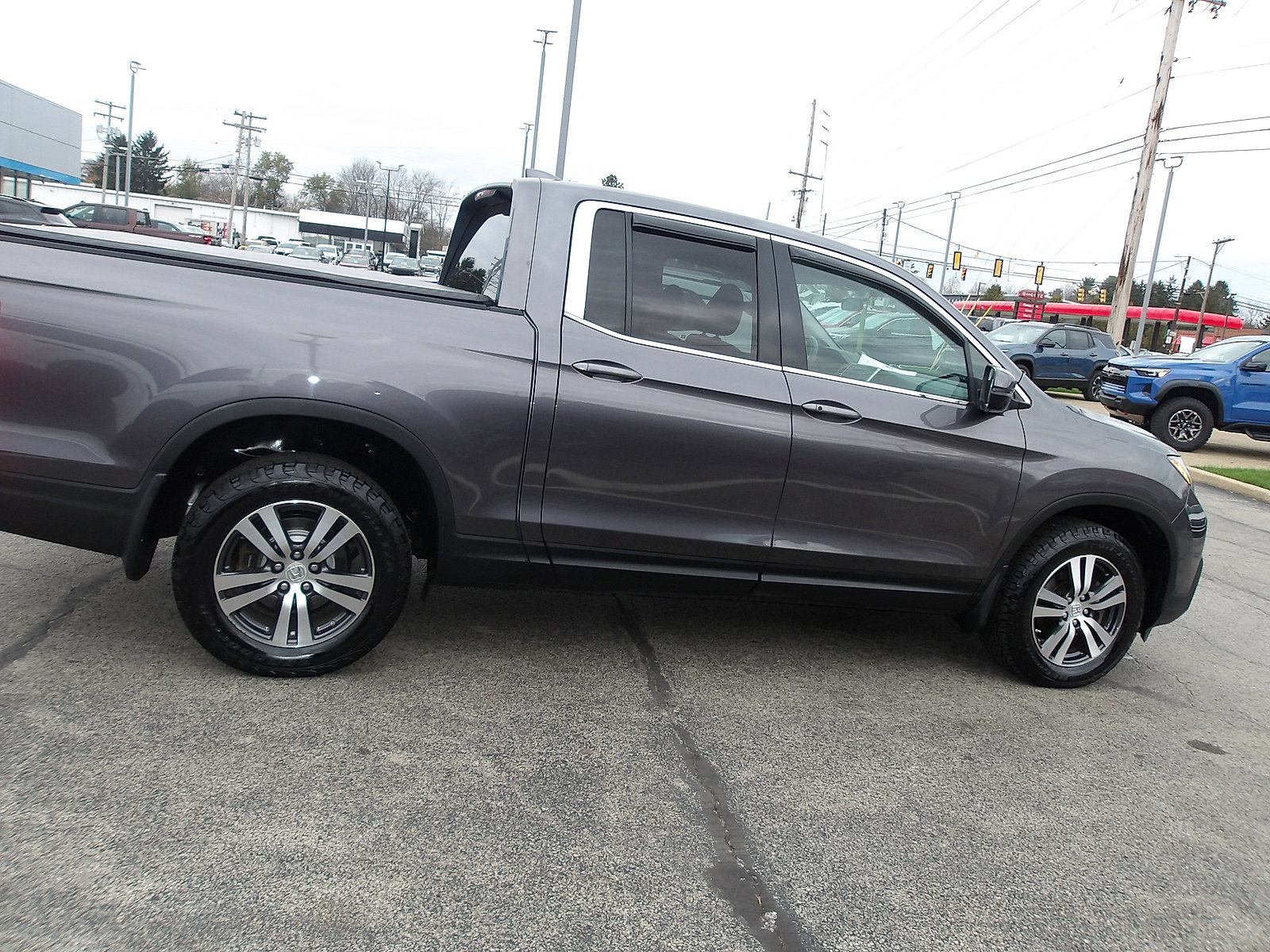 Used 2017 Honda Ridgeline RTS image 8