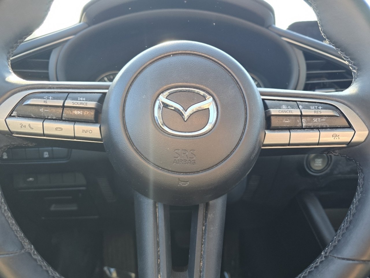 Used 2022 MAZDA MAZDA3 s image 25