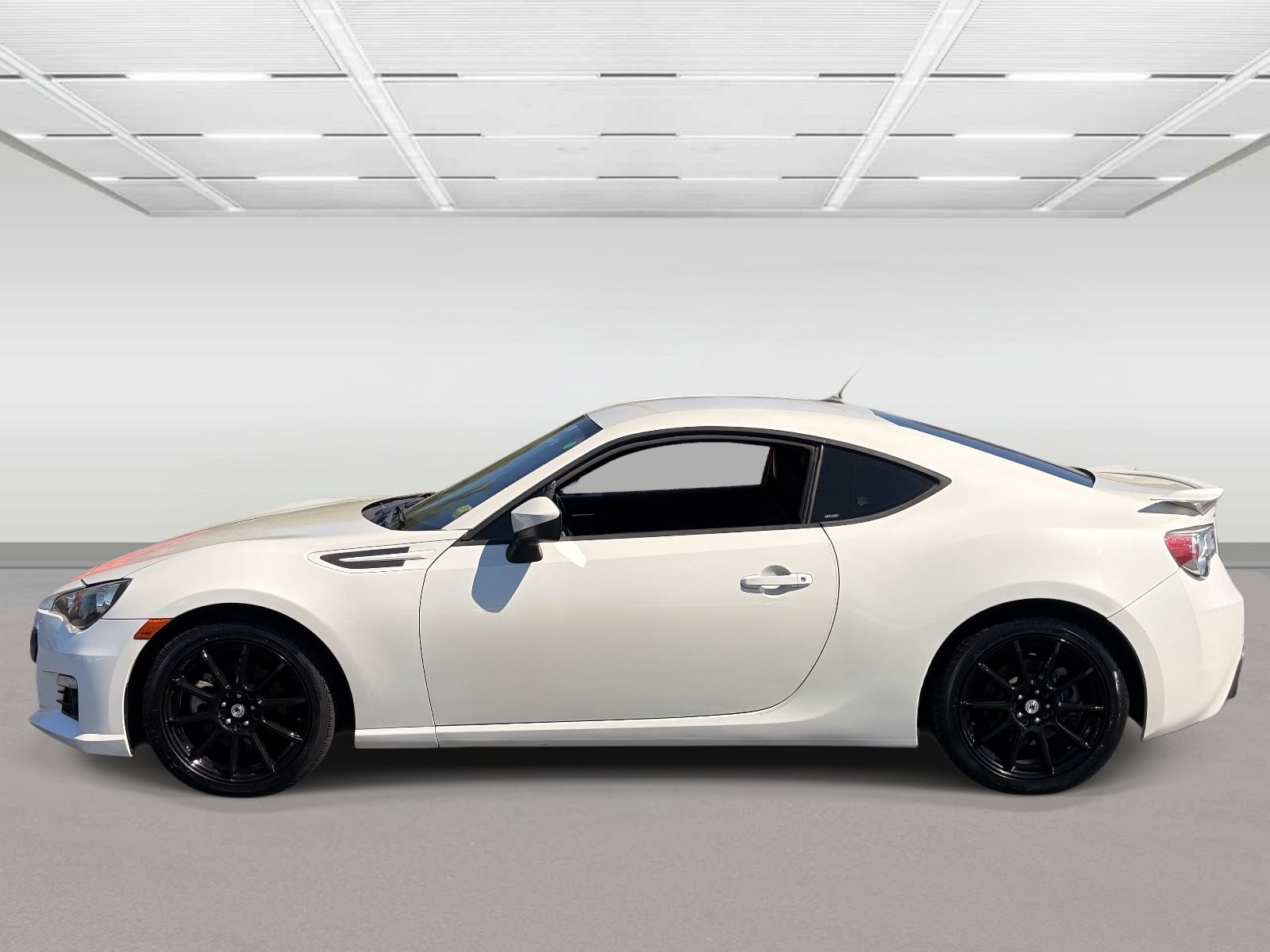 Used 2013 Subaru BRZ Limited RWD image 2