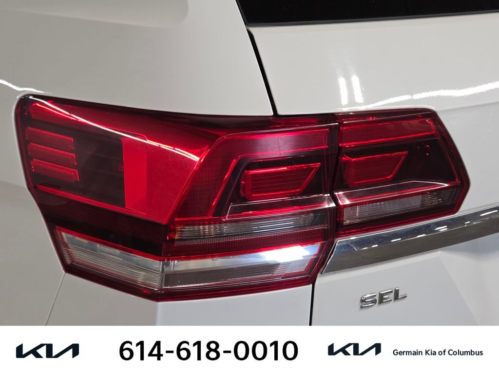 Used 2018 Volkswagen Atlas SEL AWD/4WD image 16