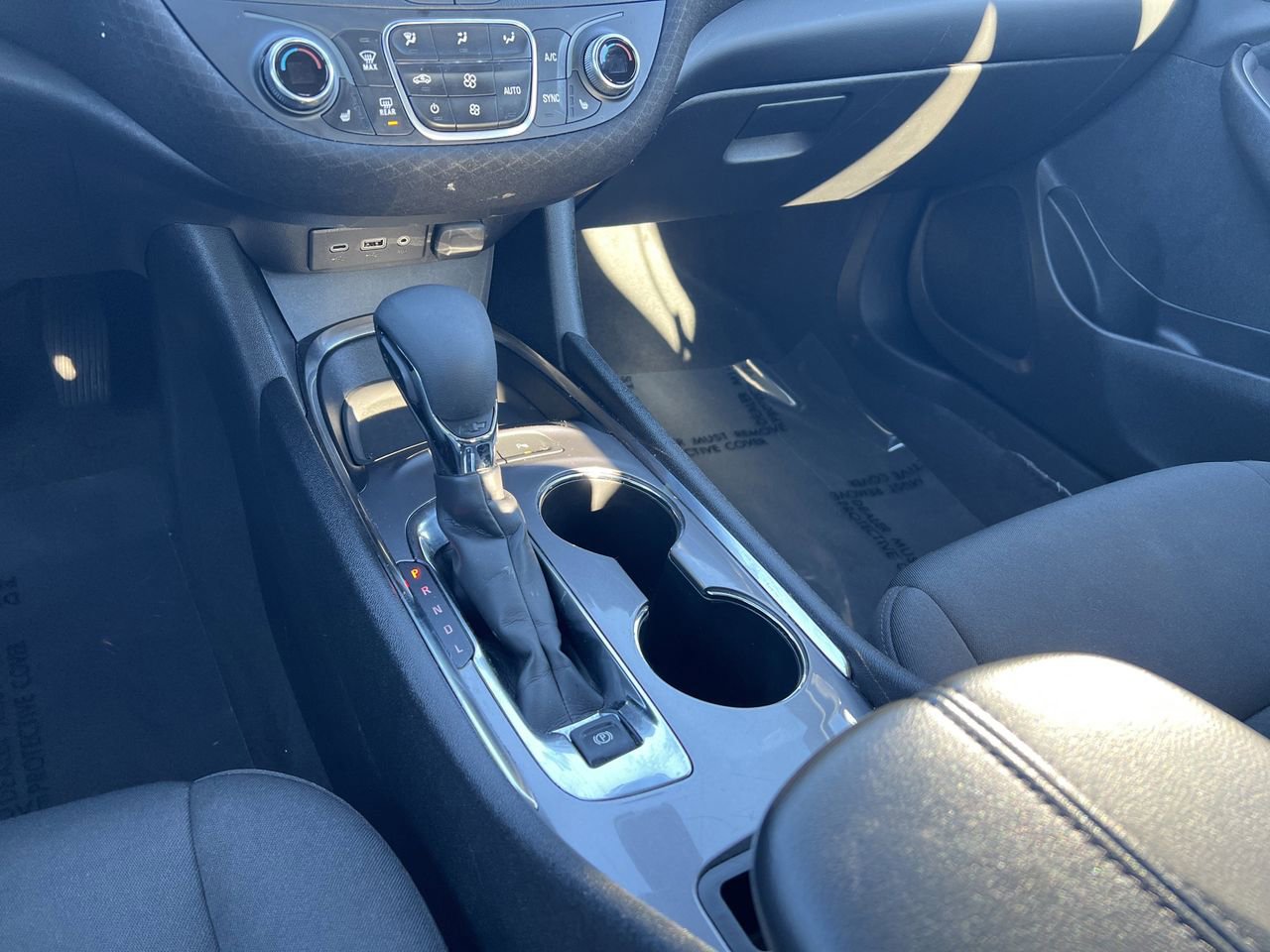 Used 2024 Chevrolet Malibu LT image 10