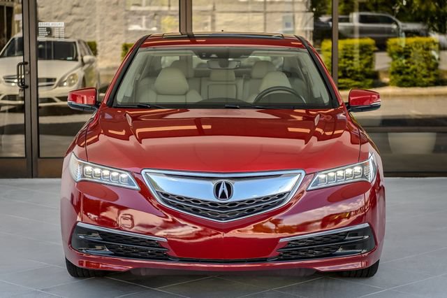 Used 2017 Acura TLX w/ Technology Package FWD image 5