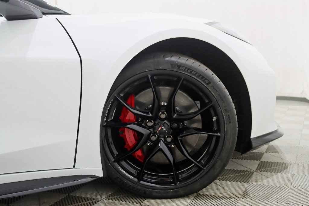 Used 2027 Chevrolet Corvette Grand Sport RWD image 14