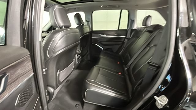 Used 2022 Jeep Grand Cherokee Limited 4xe AWD/4WD image 26