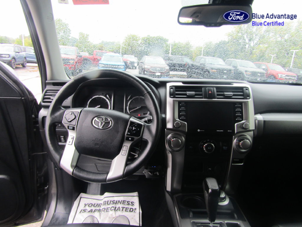 Used 2022 Toyota 4Runner TRD Sport w/ Technology Package AWD/4WD image 18