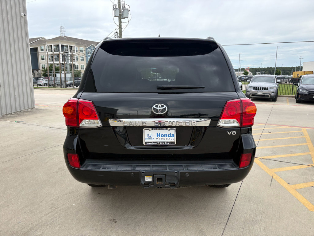 Used 2015 Toyota Land Cruiser AWD/4WD image 6