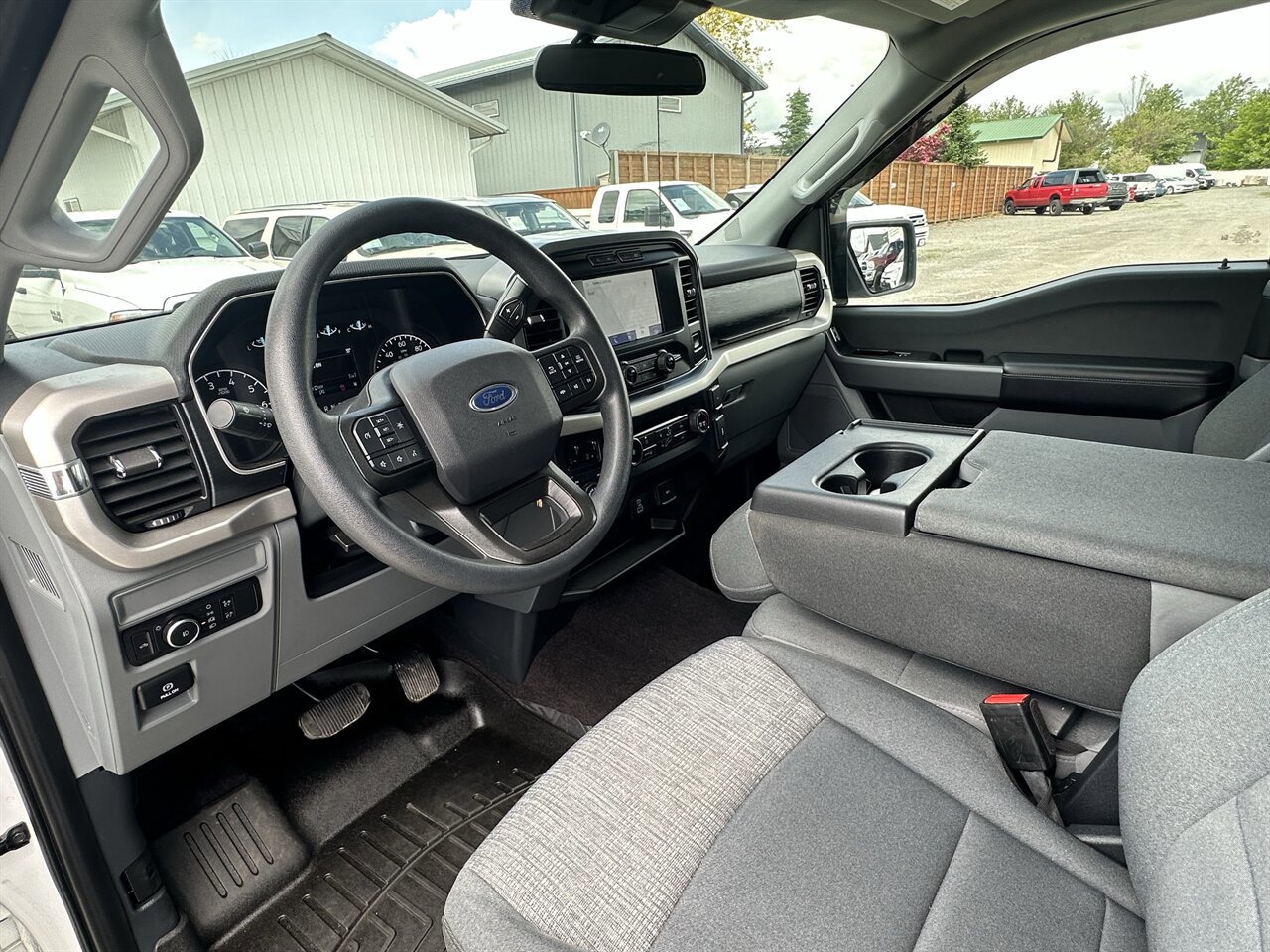 Used 2021 Ford F150 XLT AWD/4WD image 13