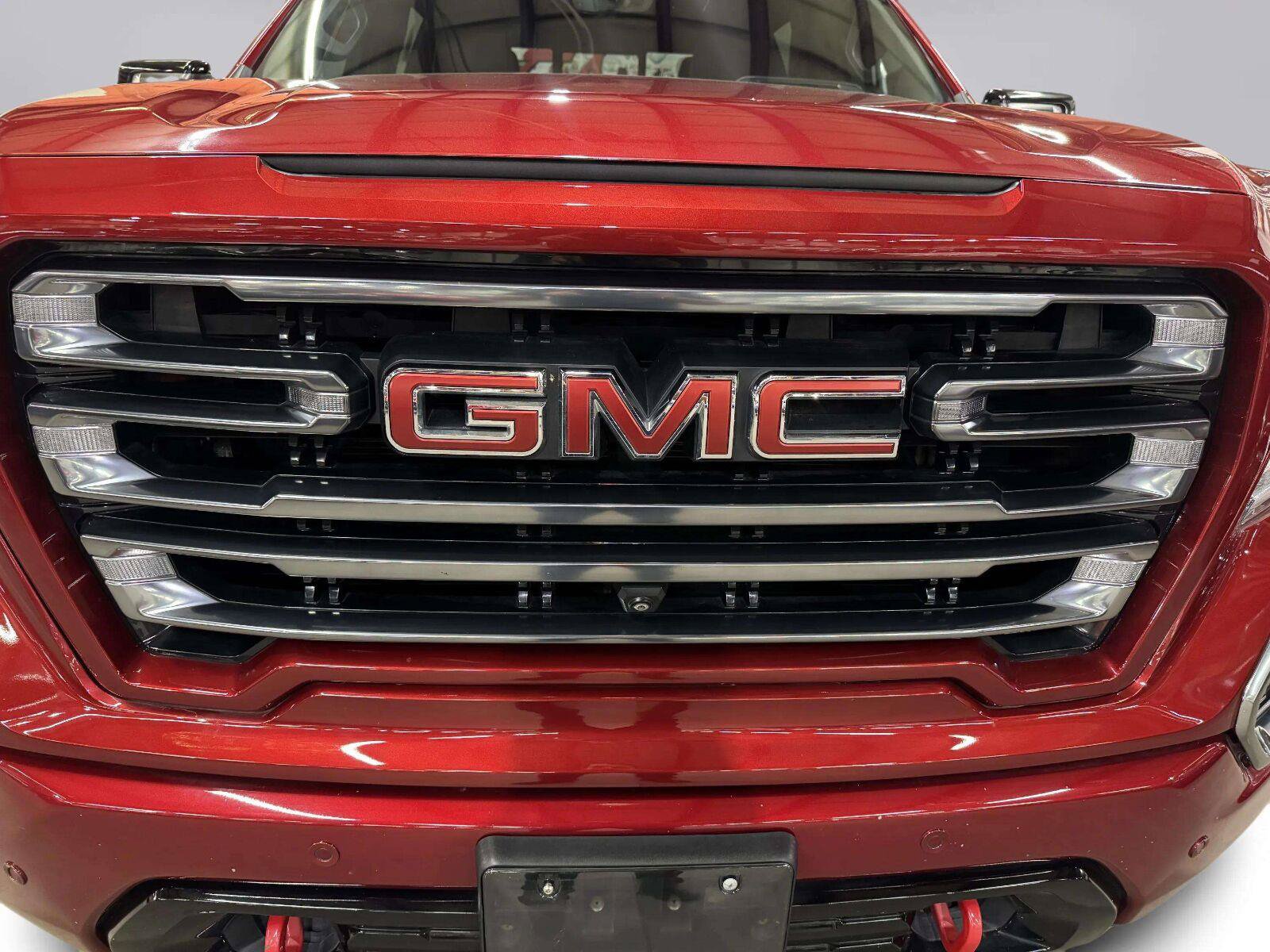 Used 2021 GMC Sierra 1500 AT4 w/ AT4 Premium Package AWD/4WD image 15