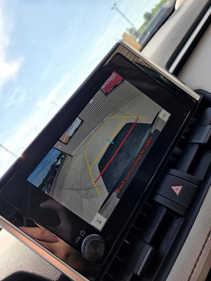 Used 2023 Toyota RAV4 XLE image 25