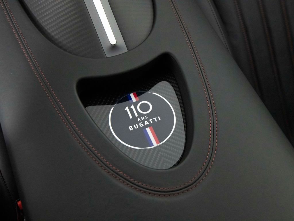 Used 2019 Bugatti Chiron image 59